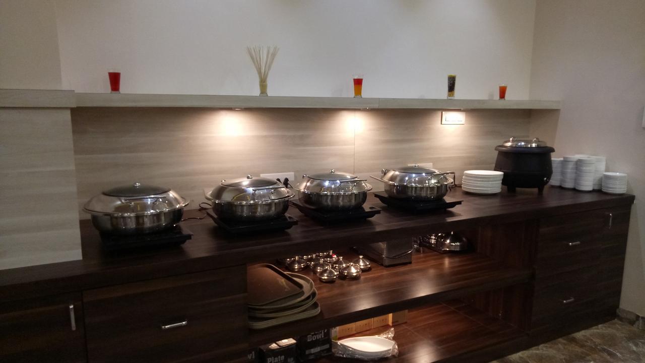 Hotel Swati Svasti 3B Dwārka Exteriér fotografie